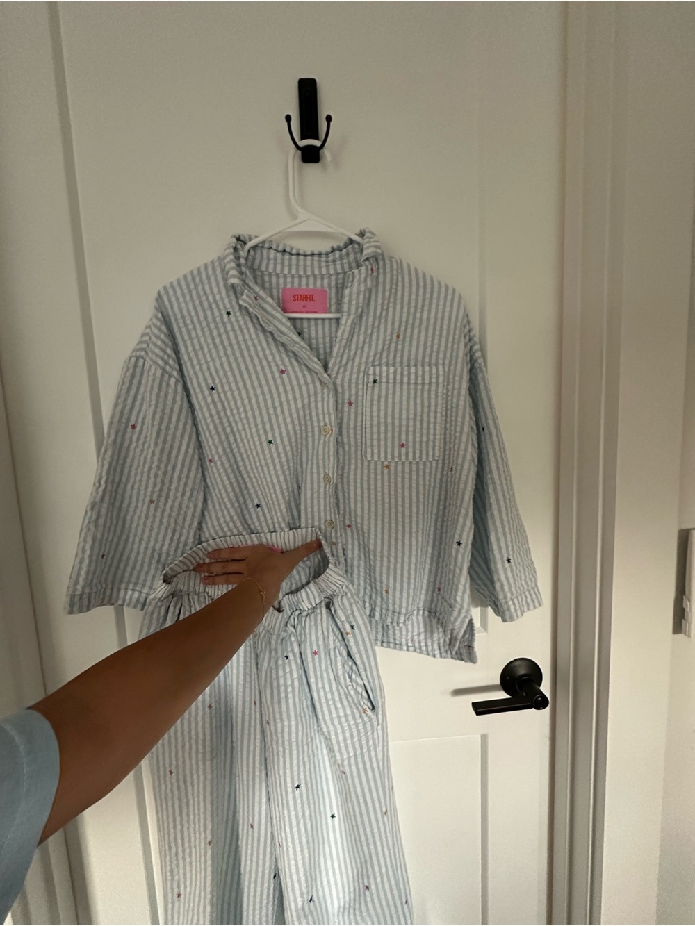Starfit seersucker star embroidered long pajamas